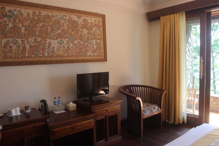 Room 58 of 82