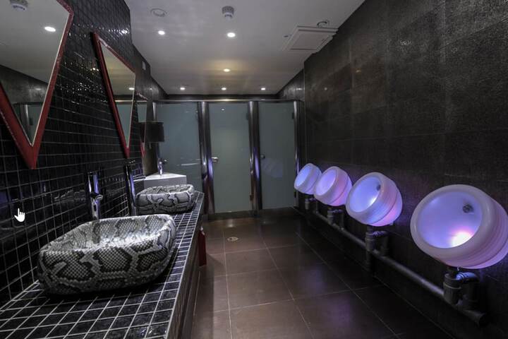 Hotel Amenity