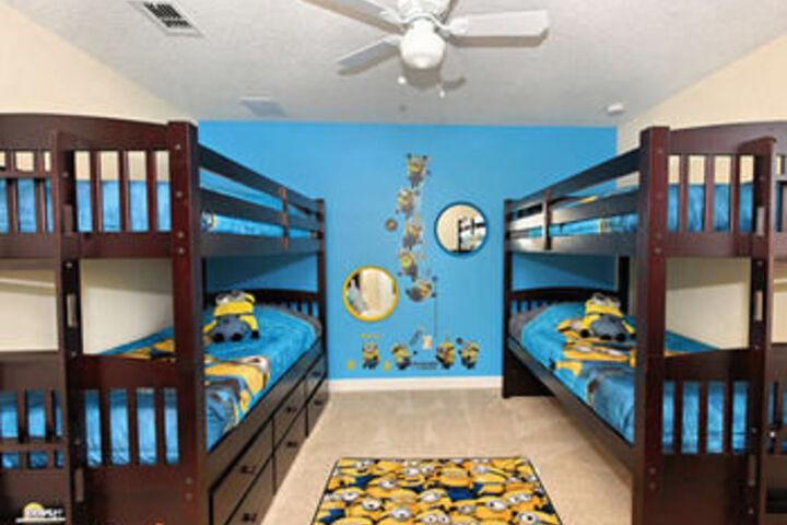 Room 102 of 380
