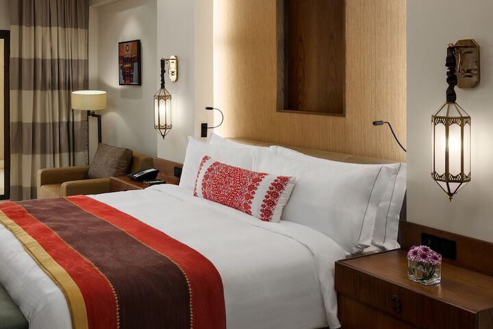 Room 21 of 76