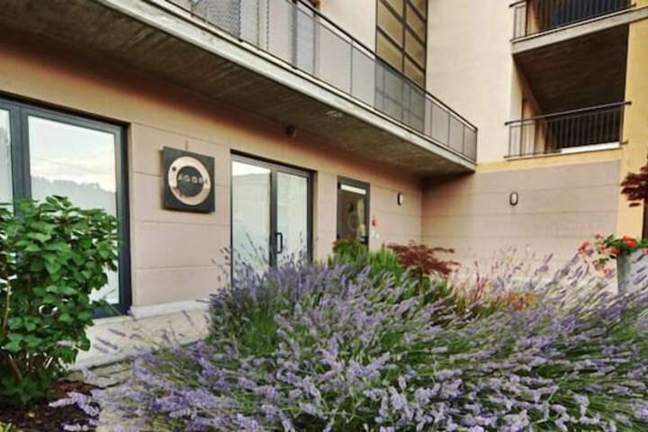 Hotel 27 of 28