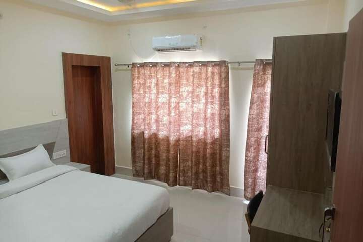 Room 16 of 91