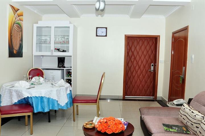Room 37 of 103