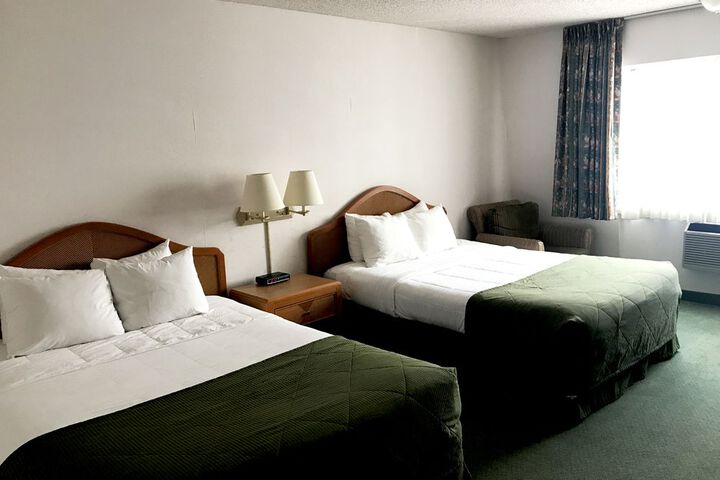 Room 3 of 51