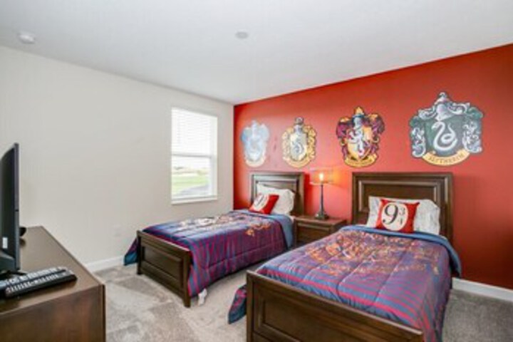 Room 47 of 60