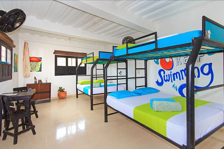 Room 11 of 22