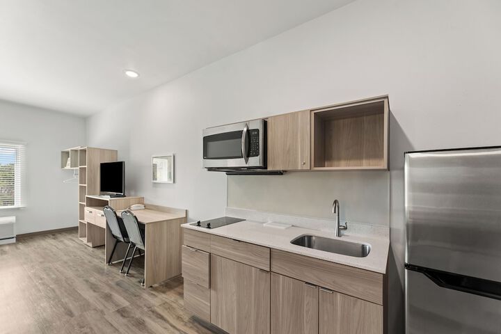 Room 4 of 20
