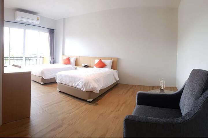 Room 11 of 42