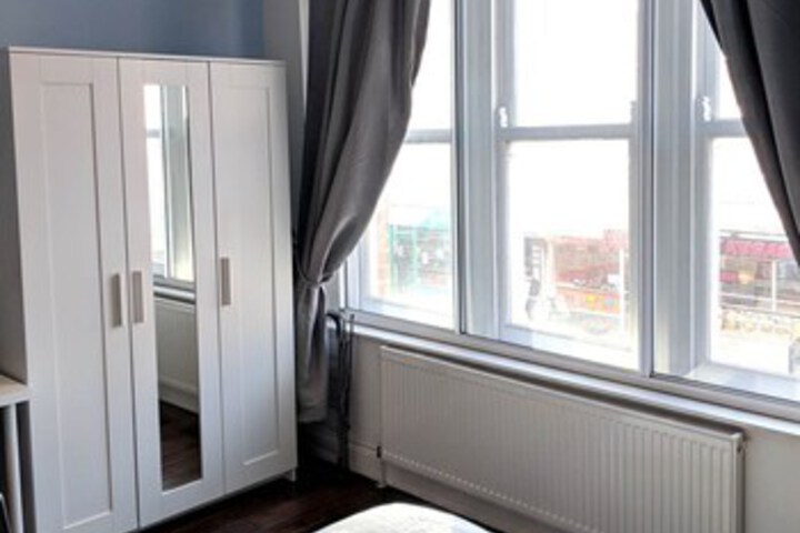 Room 12 of 53