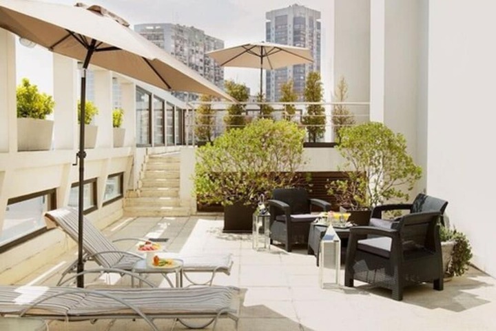 Sundeck 48 of 48
