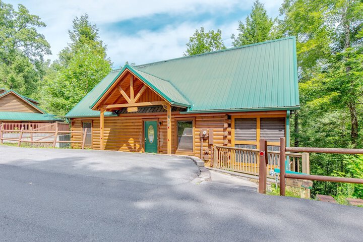 Image of GENTLE BENS DEN BY JACKSON MOUNTAIN HOME