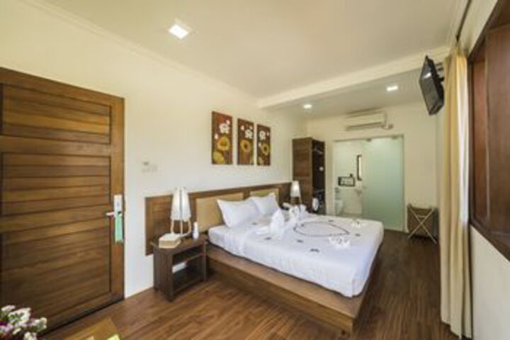 Room 37 of 107