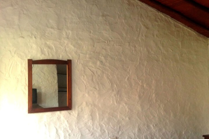 Room 30 of 100