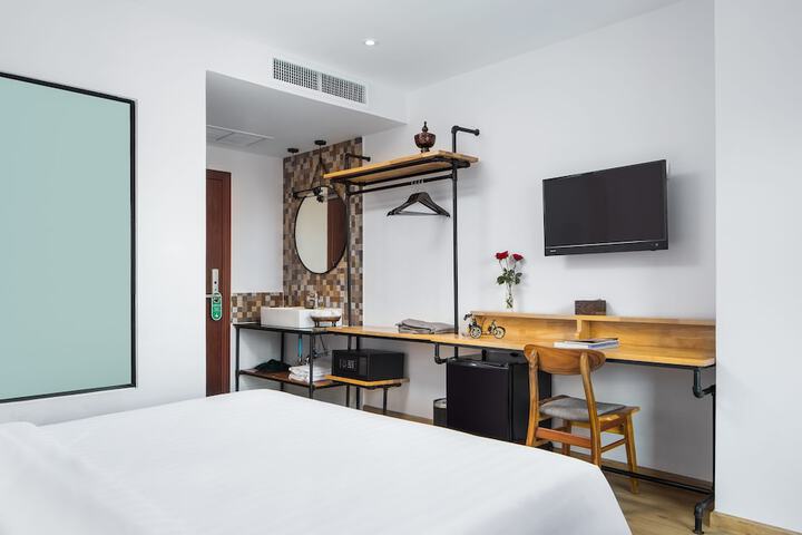 Room 54 of 163