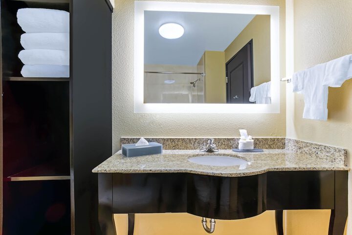 Bathroom Interior Photo
