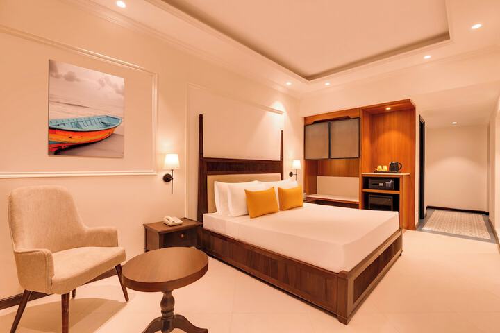 Room 19 of 49