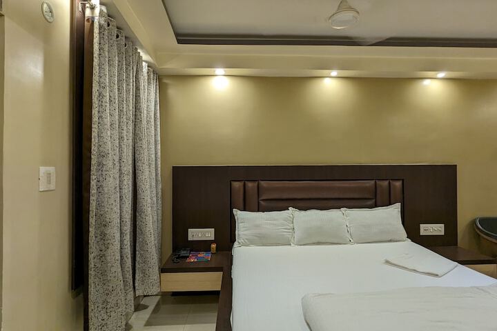 Room 26 of 150
