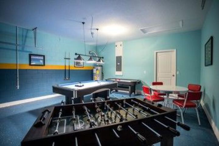 Room 17 of 29