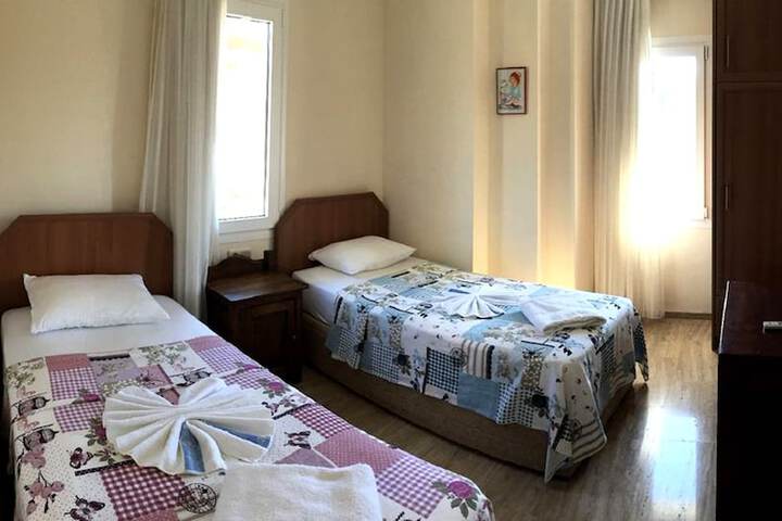 Room 7 of 23