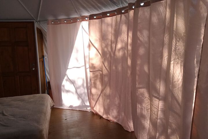 Room 2 of 20
