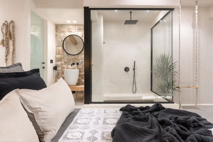 Room 14 of 260