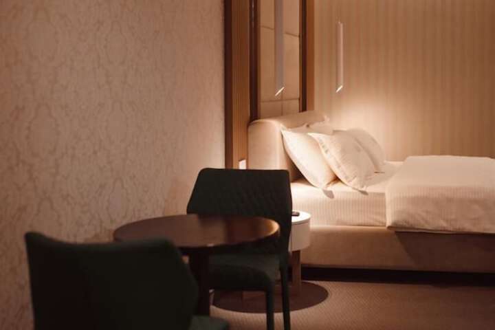 Room 12 of 54