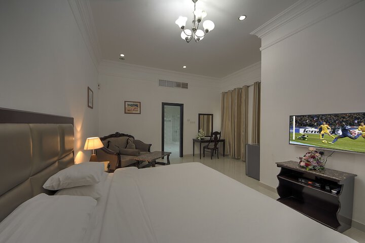 Room 18 of 45