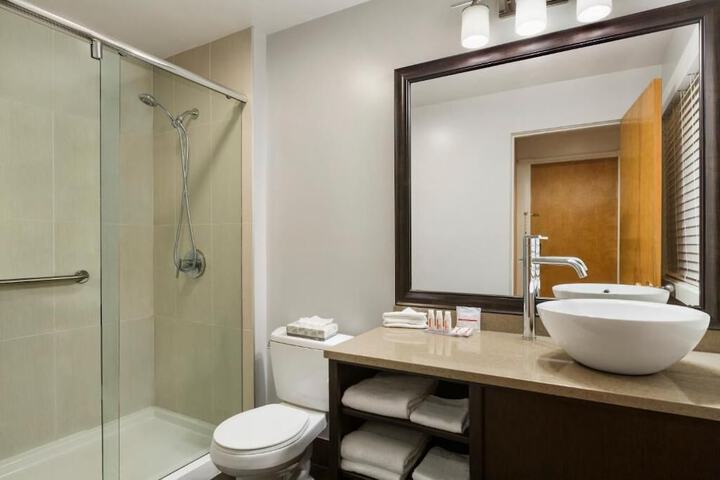 Room 14 of 26