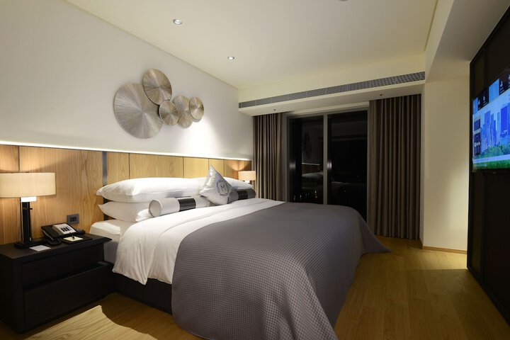 Room 41 of 80