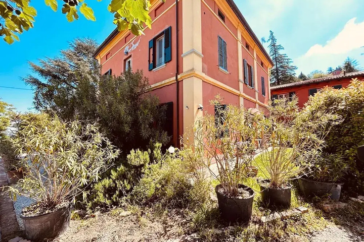 Exterior of Attic Persichetto with stunning view of Bologna
