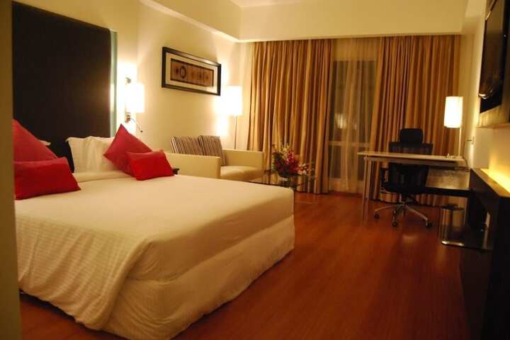 Room 7 of 31