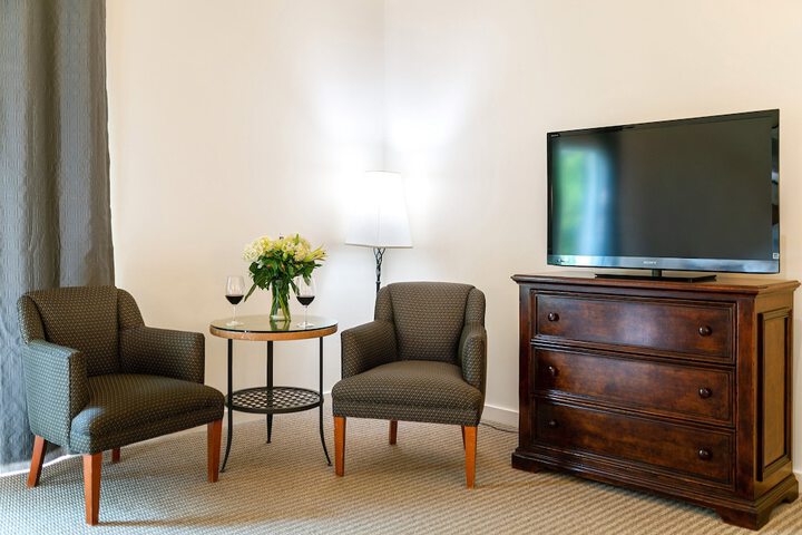 Room 29 of 61