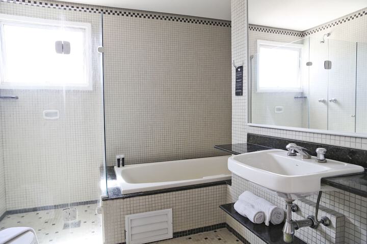 Bath Interior