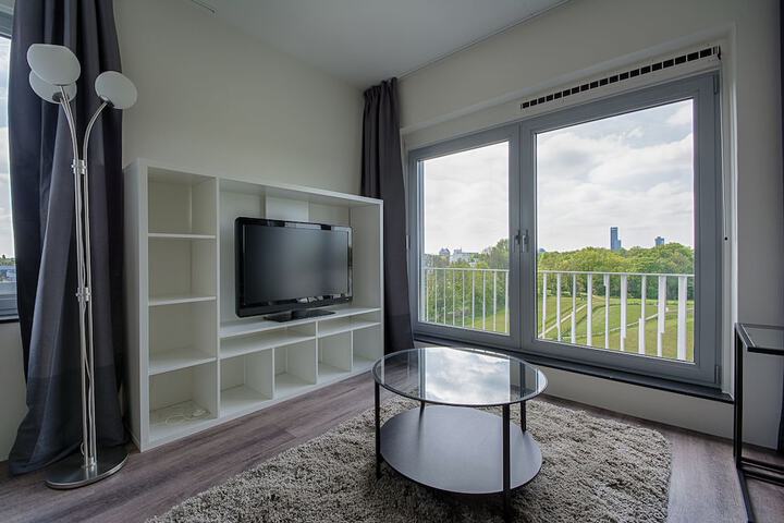 Room 15 of 29