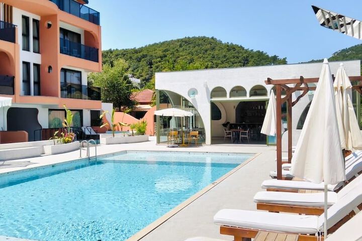 Hotel 19 of 19