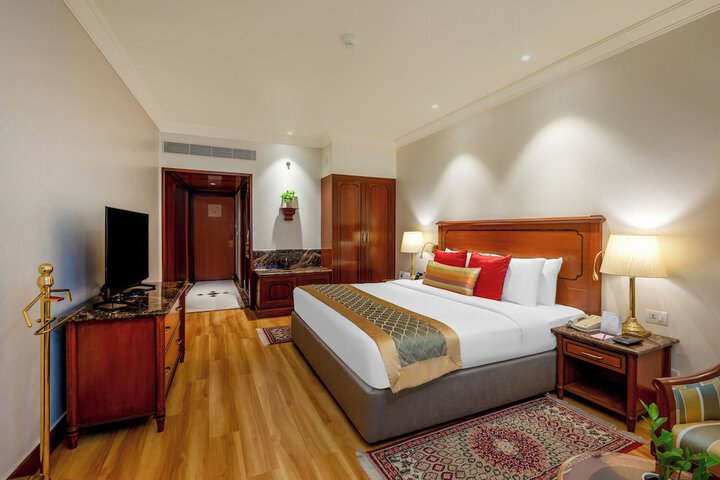 Room 29 of 105