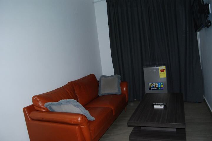 Room 15 of 90