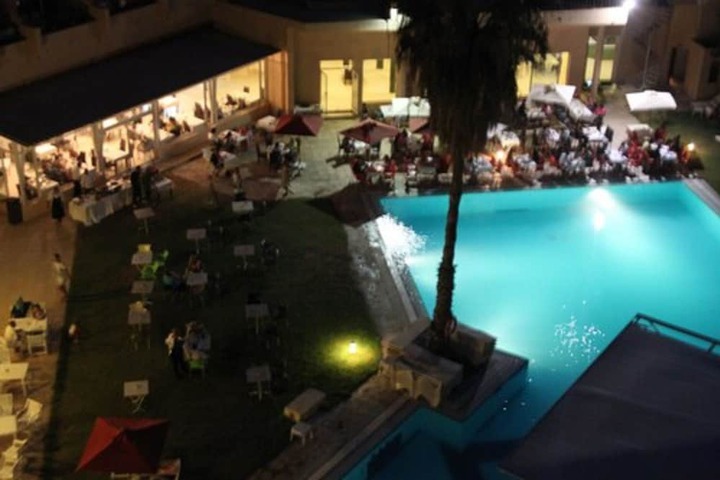 Pool 16 of 27