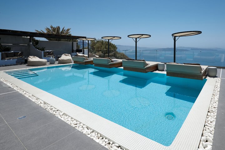 Pool 109 of 190