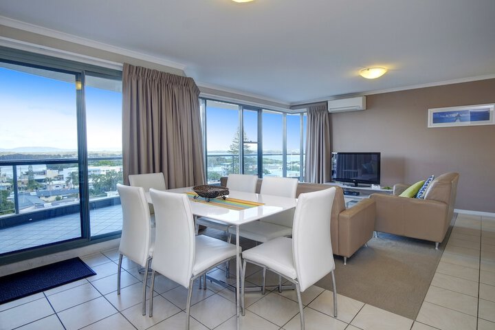 Room 4 of 22