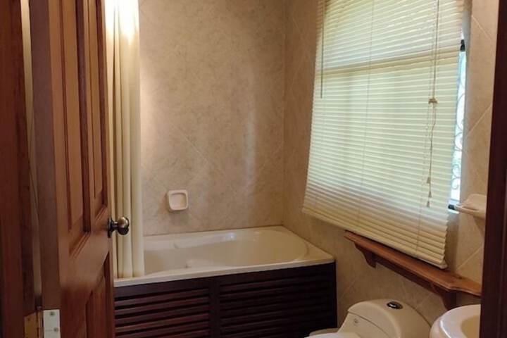 Room 3 of 13