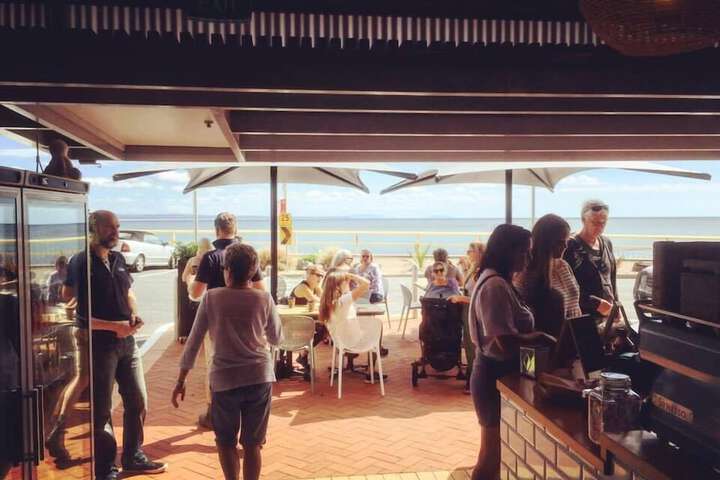 Breakfast/Coffee Service 13 of 25