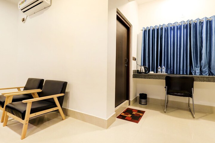 Room 19 of 34