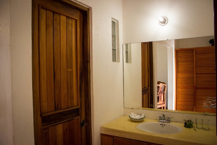 Room 18 of 47