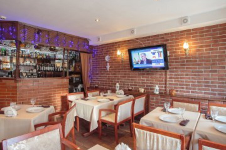 Dining 82 of 111