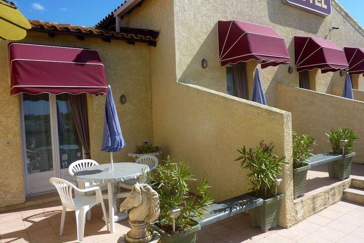 Terrace/Patio 7 of 37