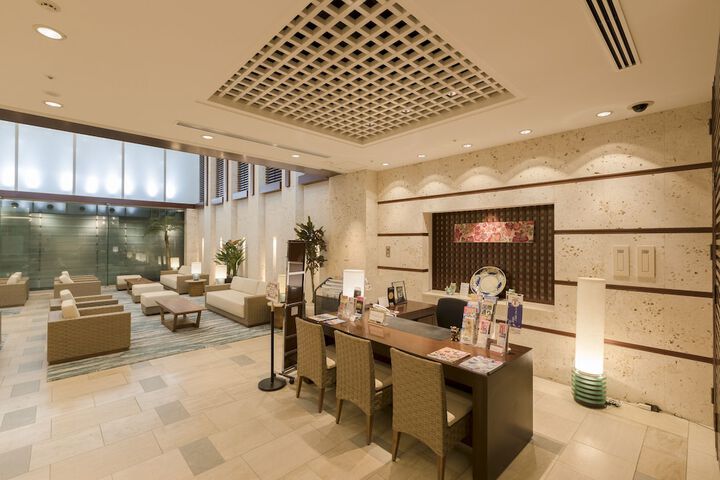 Concierge desk