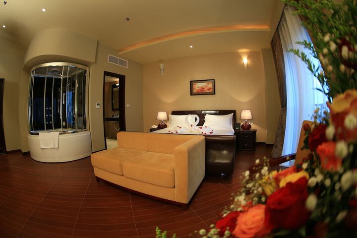 Room 7 of 49