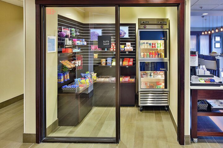 Snack bar