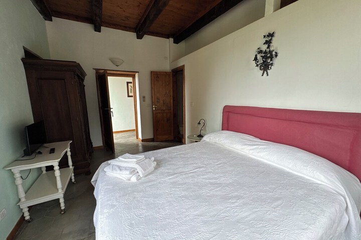 Room 20 of 64